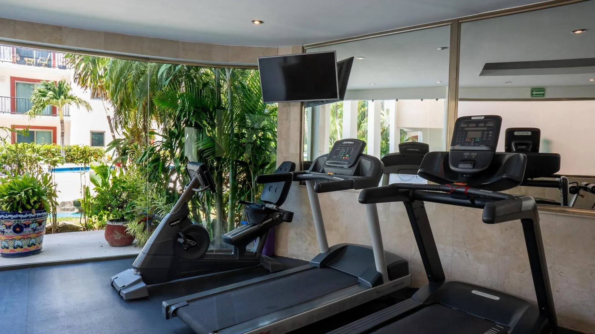 아파트 Paseo Del Sol Coral B 206 Condo 신데 델 카르멘