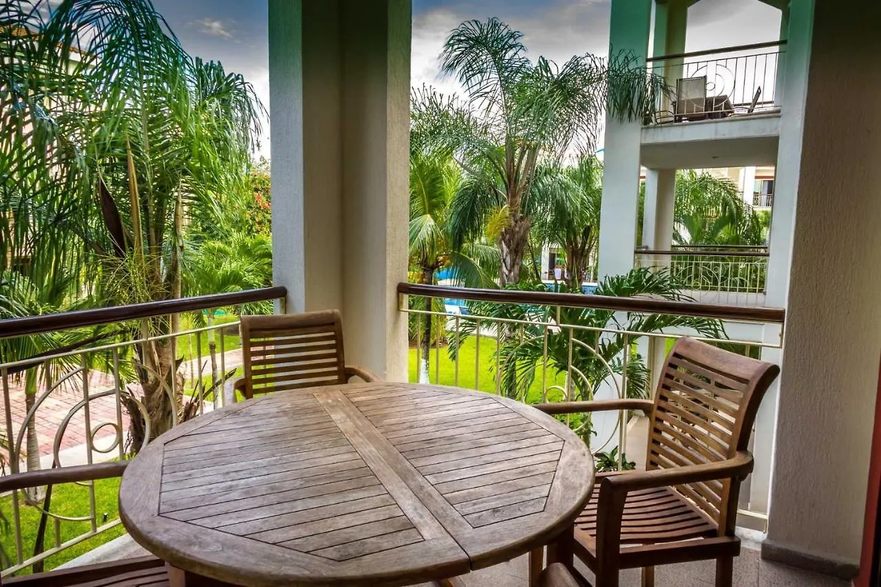 Paseo Del Sol Coral B 206 Condo 신데 델 카르멘 아파트